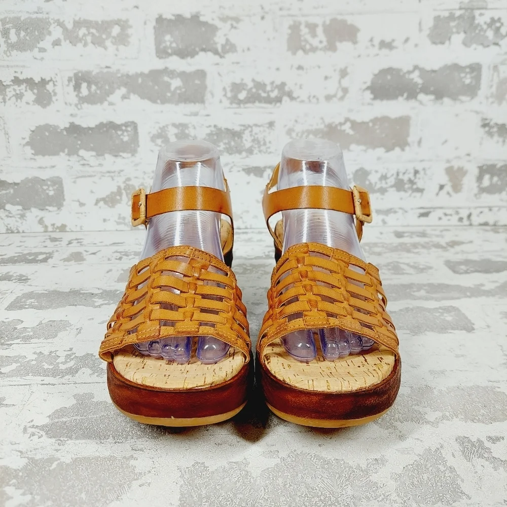 New KORKS Marley Tan Strappy Wedge Sandal H330 - Picture 6 of 11